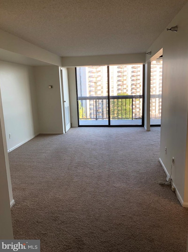7401 Westlake Terrace #1005, Bethesda, MD 20817