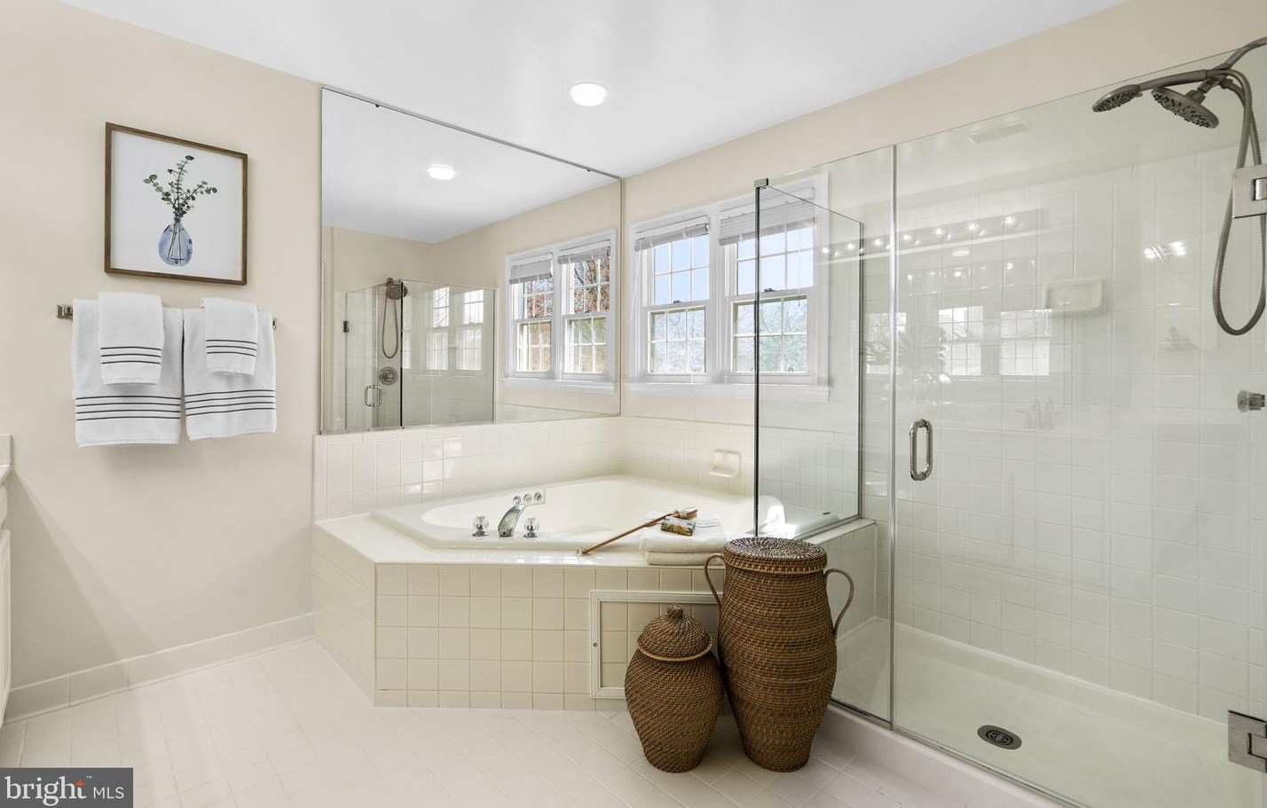 1708 Ladd St, Silver Spring MD 20902-3521 exterior