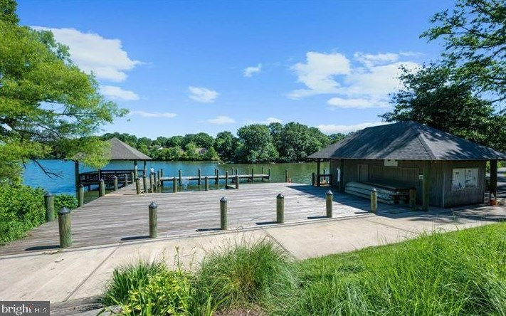19106 Mills Choice Rd, Gaithersburg MD  20886-3810 exterior