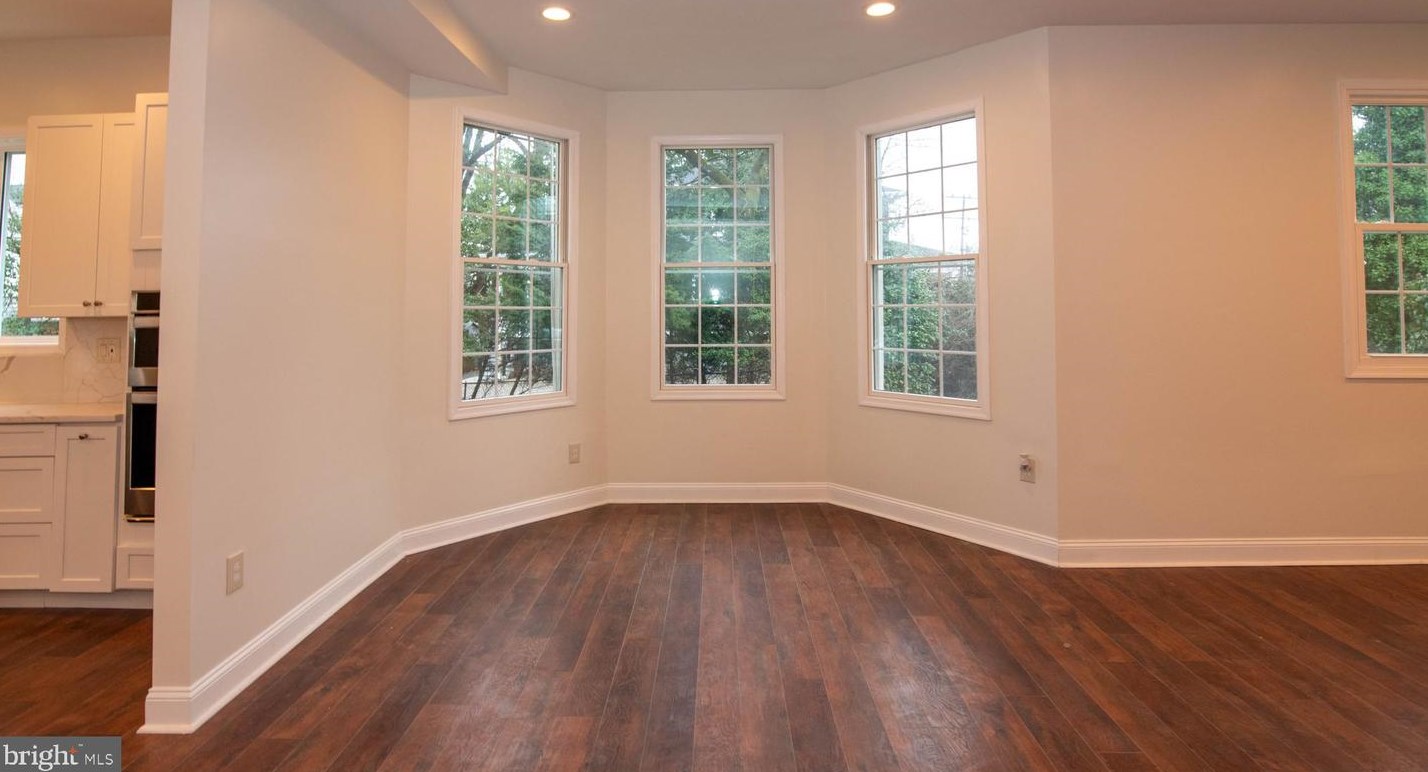 827 Philadelphia Ave, Silver Spring MD  20910-4935 exterior