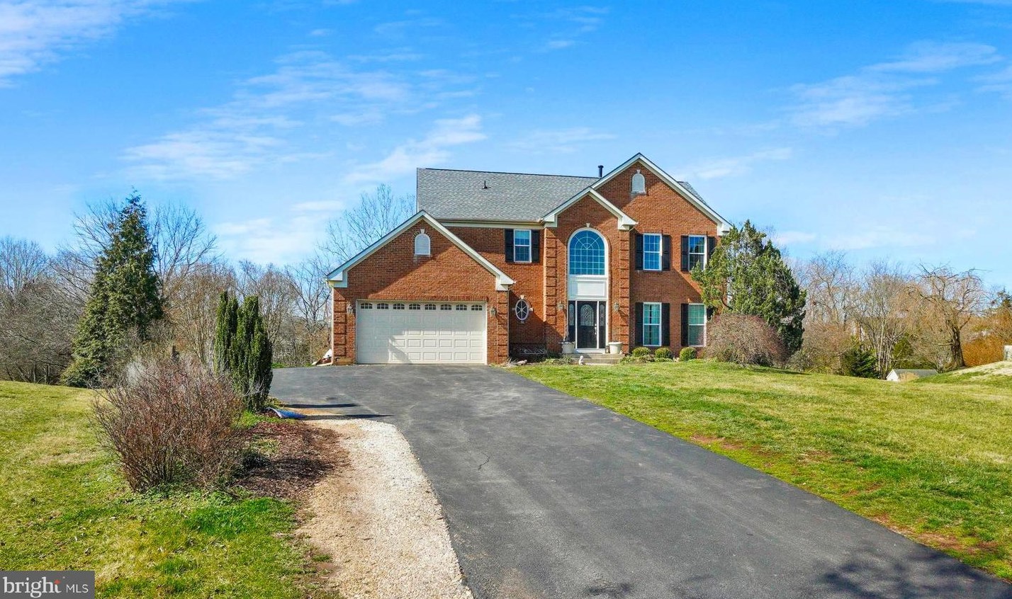 19506 Conlon Ct, Poolesville MD  20837-3010 exterior