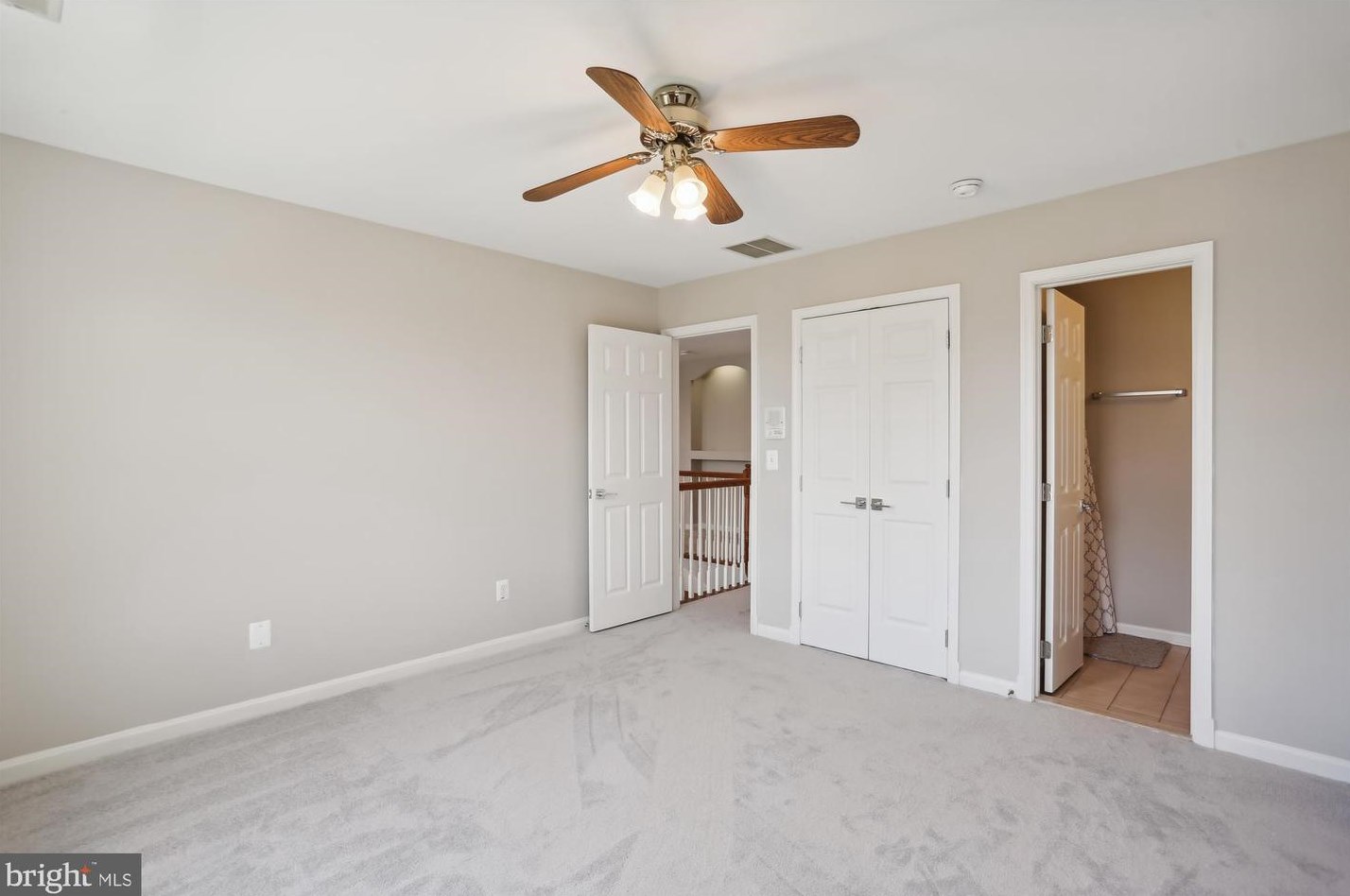 13424 Query Mill Rd, Gaithersburg MD  20878-3962 exterior