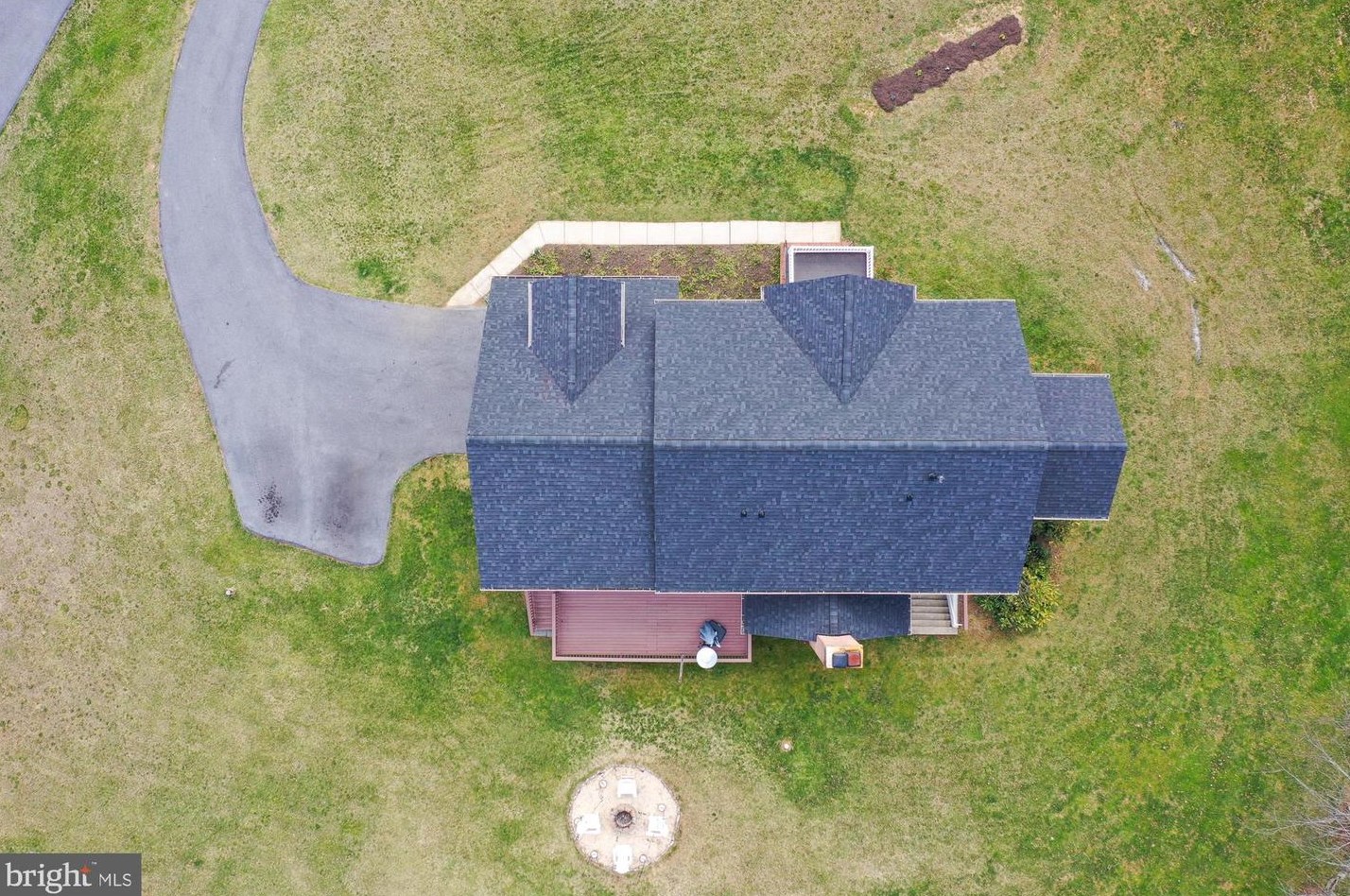 13424 Query Mill Rd, Gaithersburg MD  20878-3962 exterior