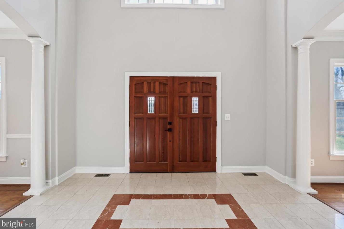 13424 Query Mill Rd, Gaithersburg MD  20878-3962 exterior