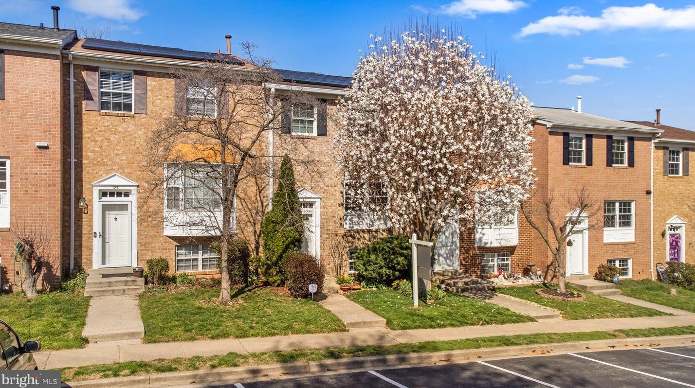 91 Travis Ct, Gaithersburg, MD 20879-3315