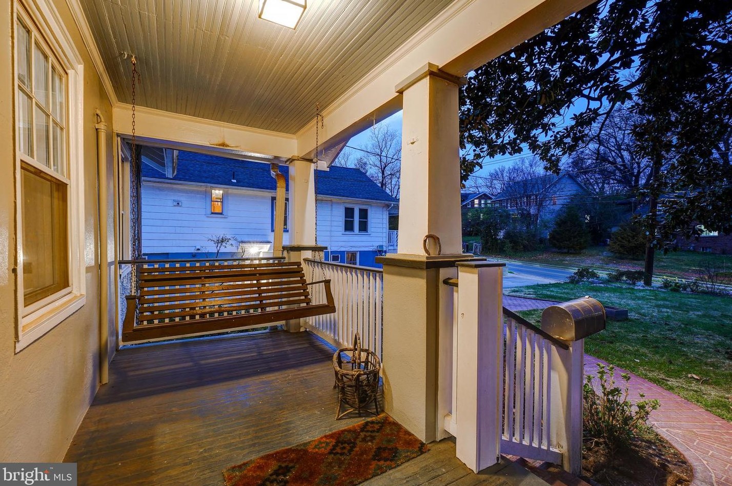 7723 Carroll Ave, Silver Spring, MD 20912