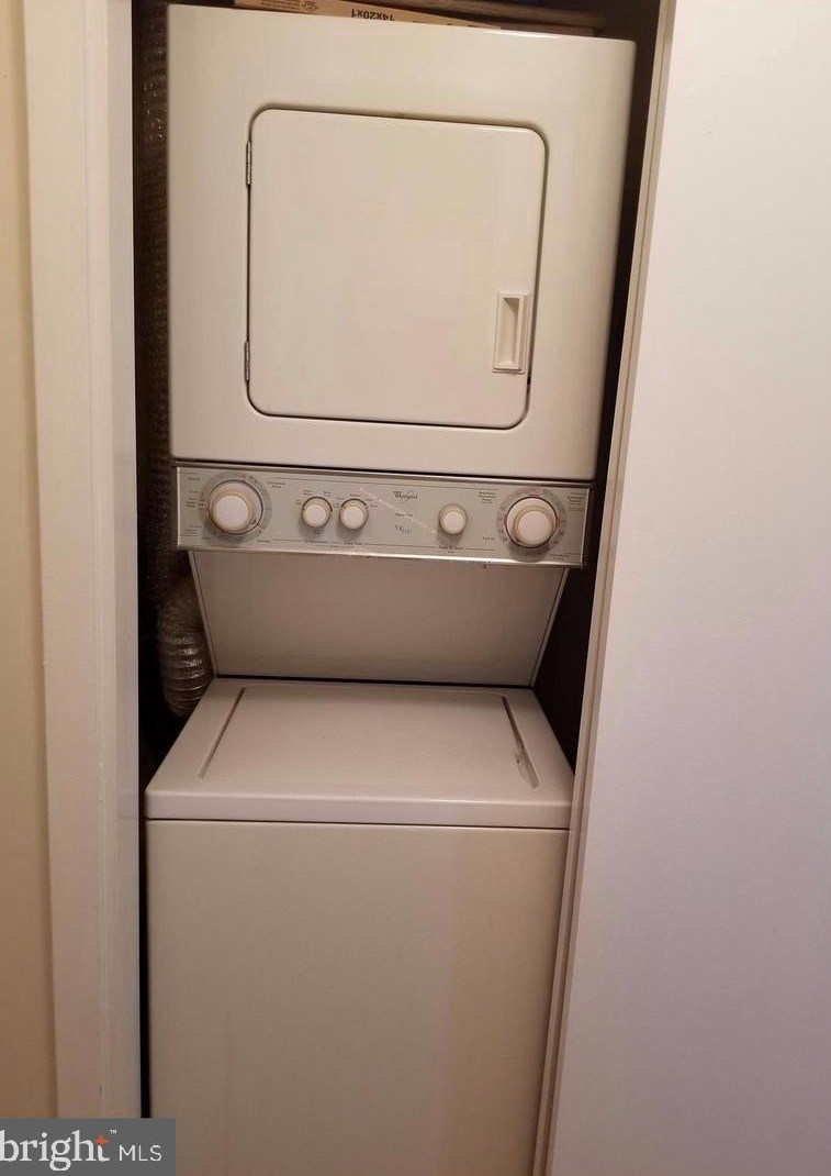 9847 Hellingly Pl #86, Gaithersburg, MD