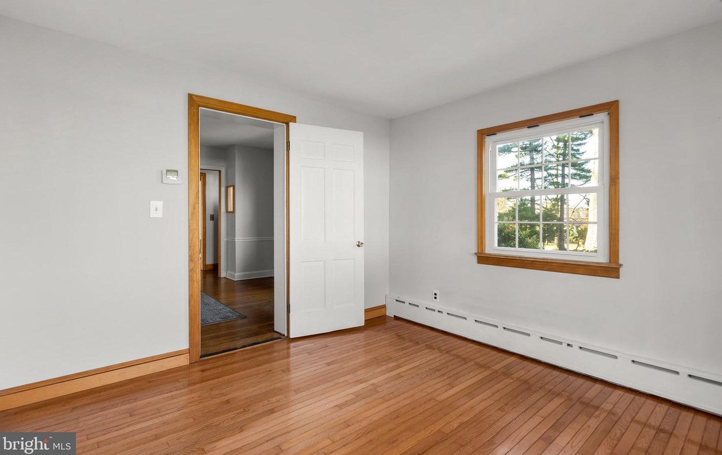 9102 Darnestown Rd, Rockville MD  20850-3106 exterior