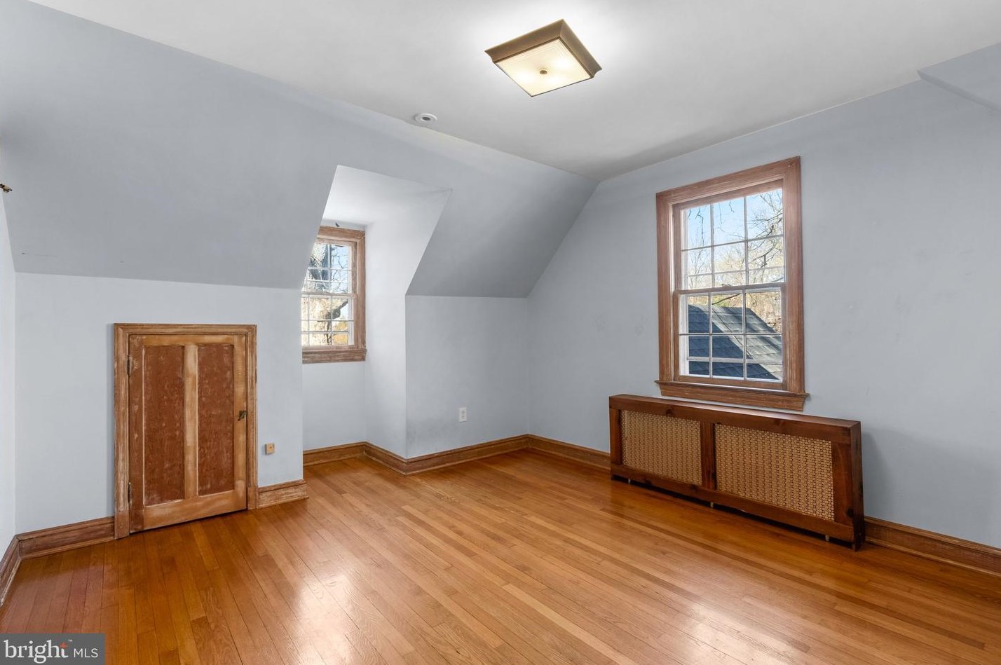 9102 Darnestown Rd, Rockville MD  20850-3106 exterior