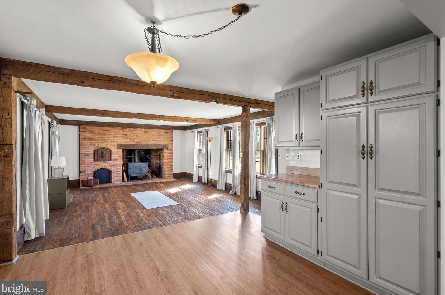 9102 Darnestown Rd, Rockville MD  20850-3106 exterior