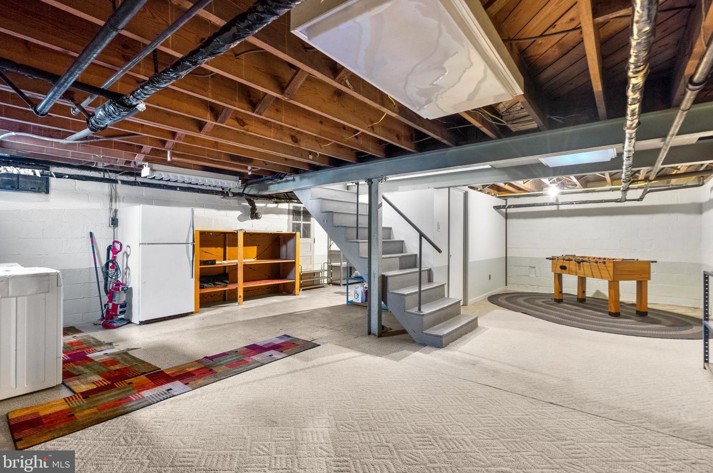 9102 Darnestown Rd, Rockville MD  20850-3106 exterior