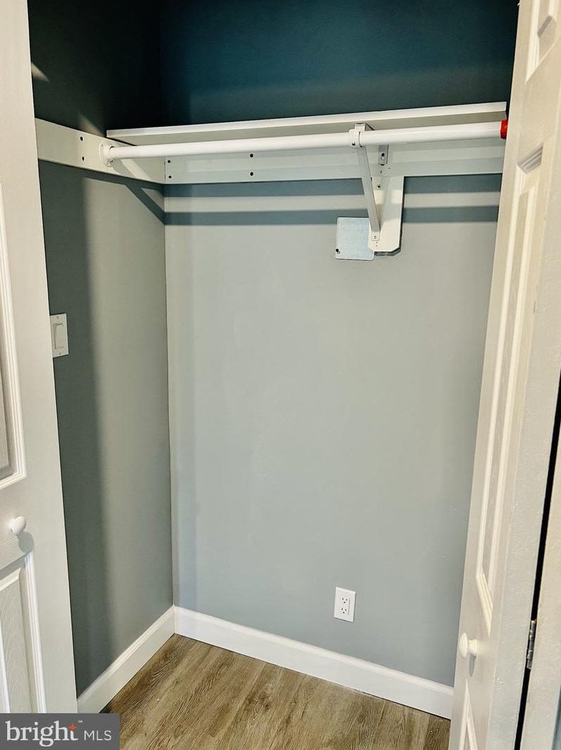 9821 Brookridge Ct, Gaithersburg MD 20886-1108 exterior