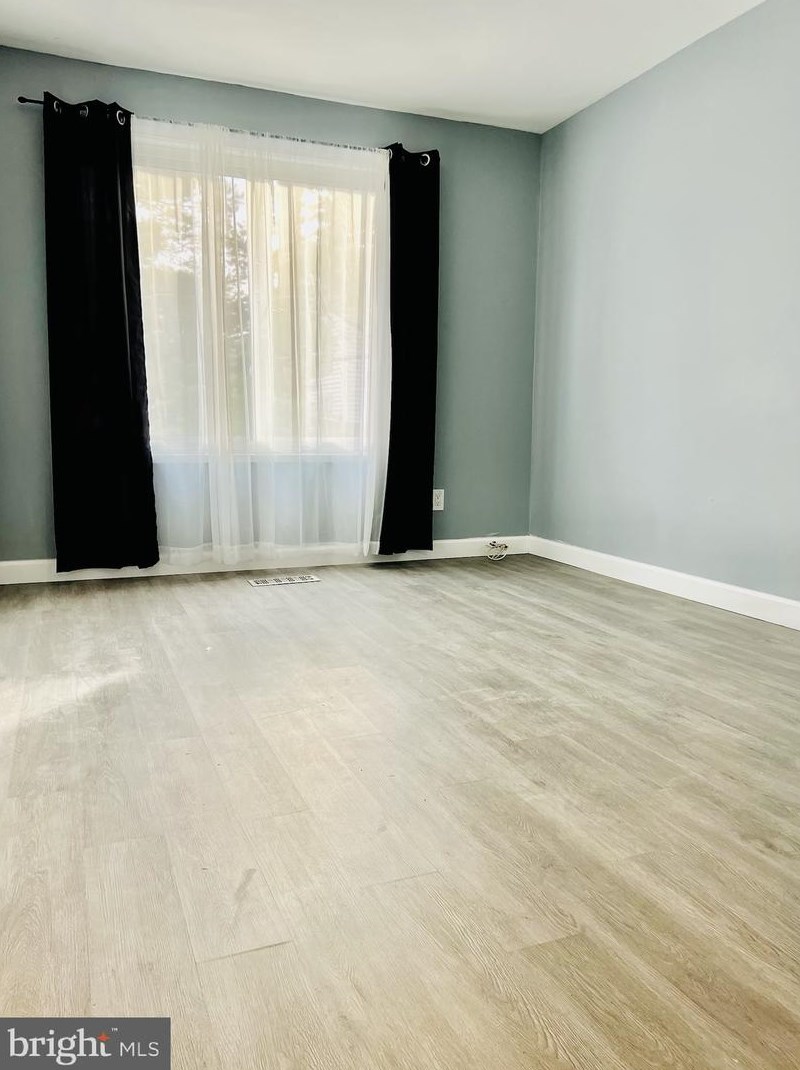 9821 Brookridge Ct, Gaithersburg MD 20886-1108 exterior