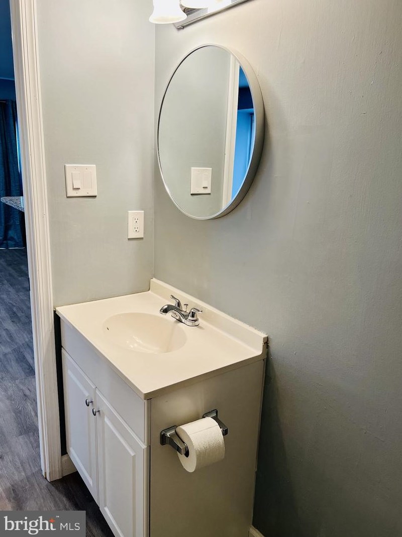 9821 Brookridge Ct, Gaithersburg MD 20886-1108 exterior