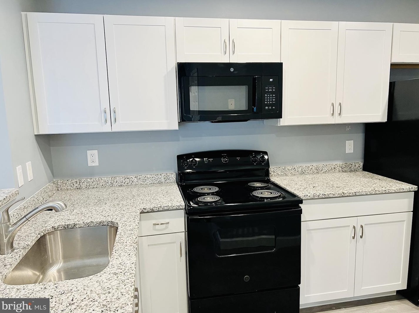 9821 Brookridge Ct, Gaithersburg MD 20886-1108 exterior