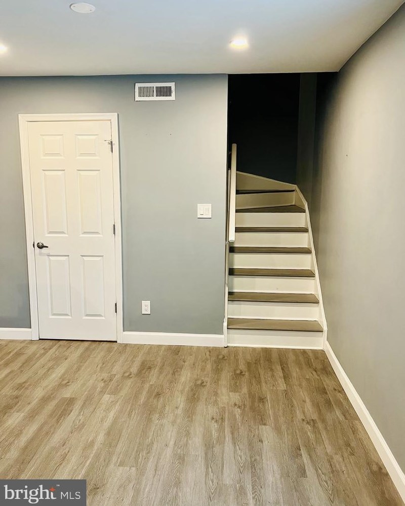 9821 Brookridge Ct, Gaithersburg MD 20886-1108 exterior