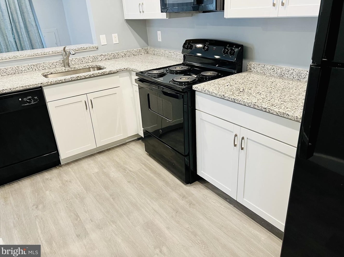 9821 Brookridge Ct, Gaithersburg MD 20886-1108 exterior