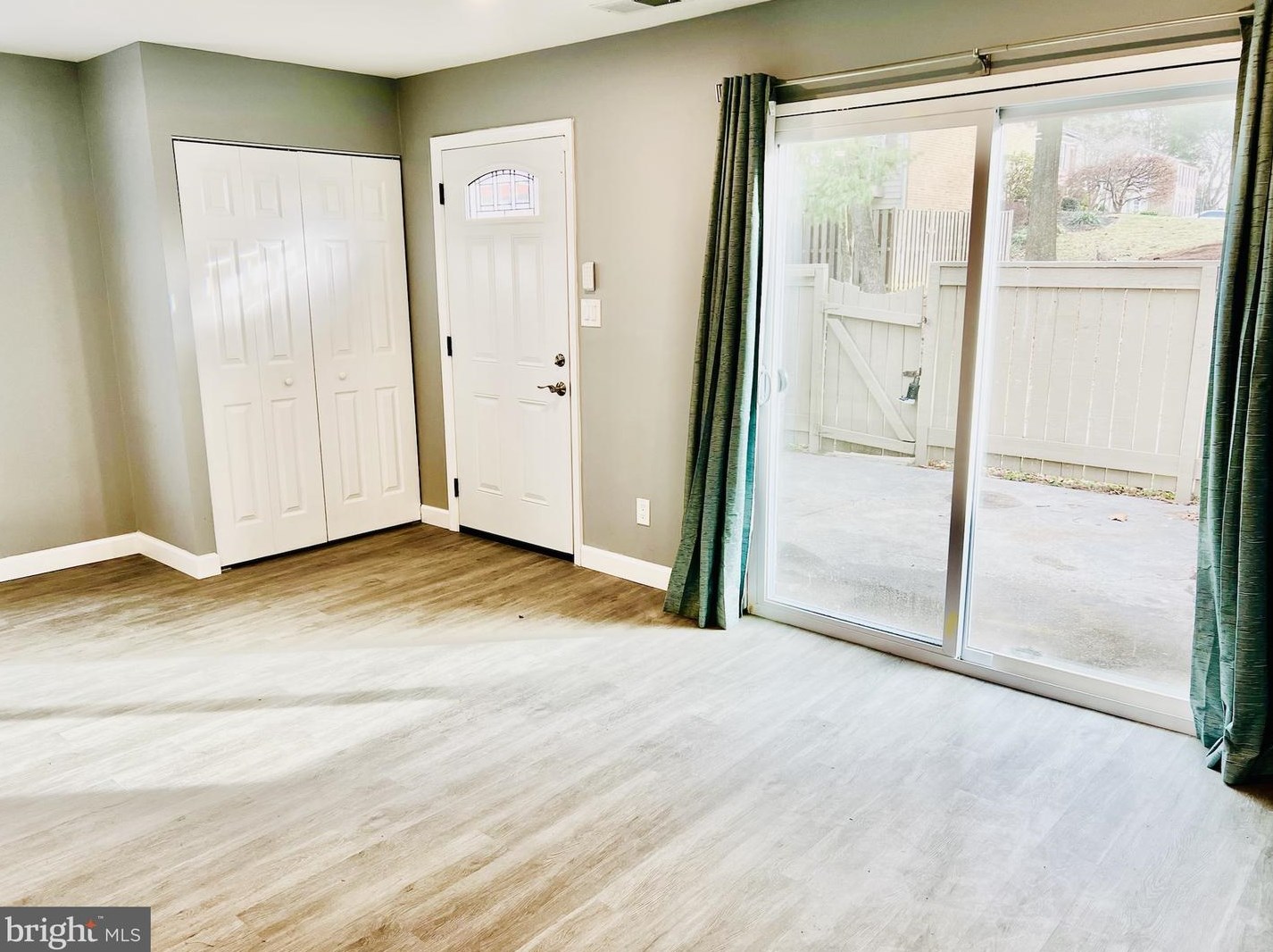 9821 Brookridge Ct, Gaithersburg MD 20886-1108 exterior