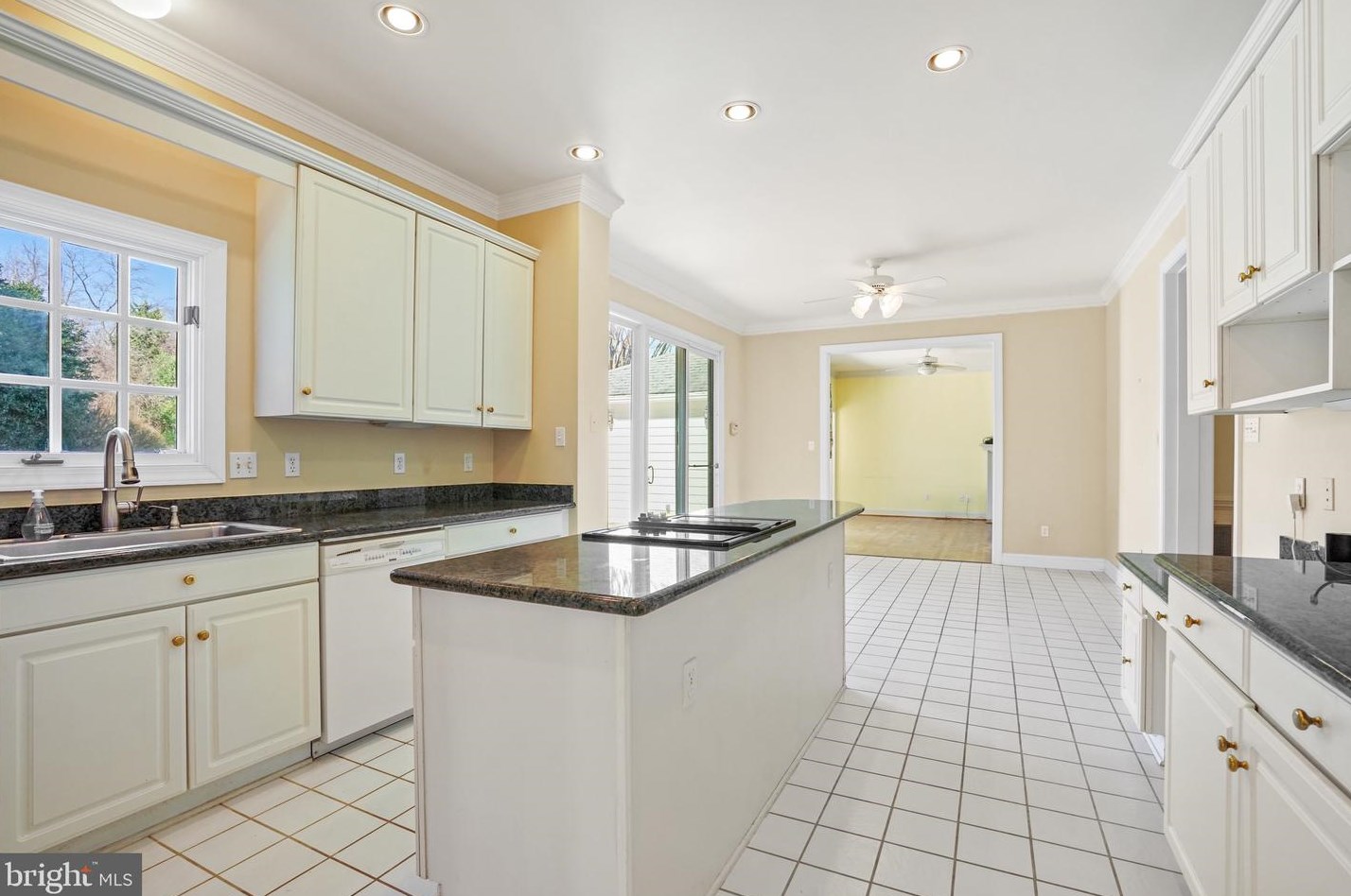 13422 Query Ml Rd, Gaithersburg MD 20878-3962 exterior