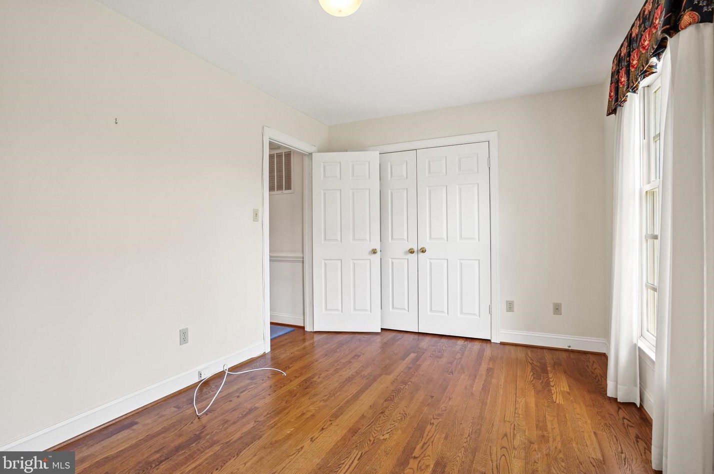 13422 Query Ml Rd, Gaithersburg MD 20878-3962 exterior