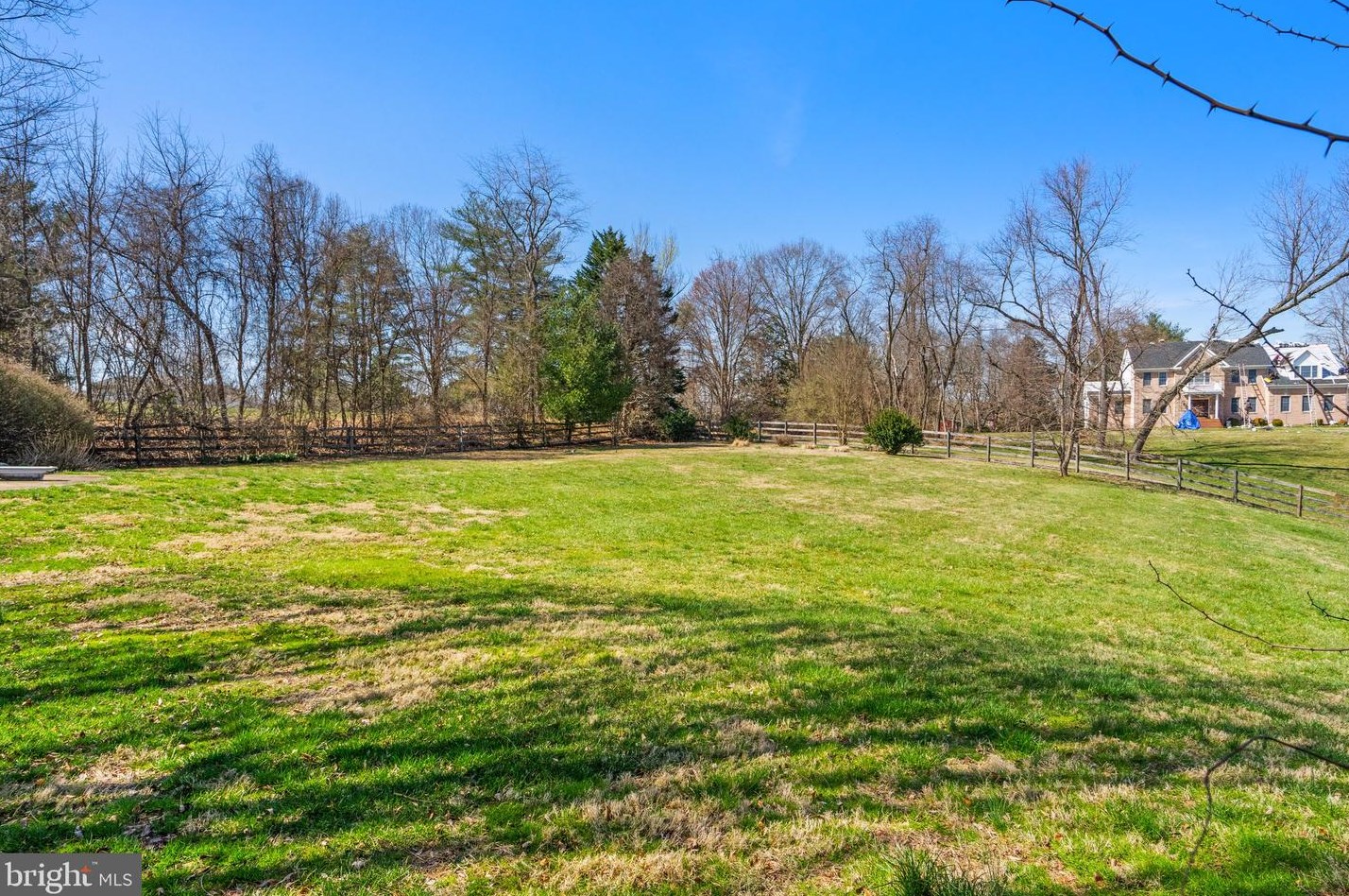 13422 Query Ml Rd, Gaithersburg MD 20878-3962 exterior