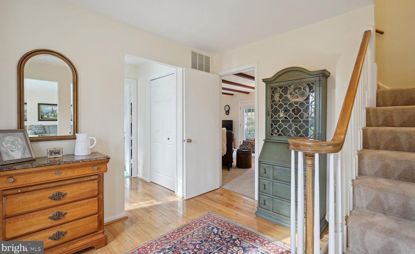 505 Goldsborough Dr, Rockville, MD 20850-2138