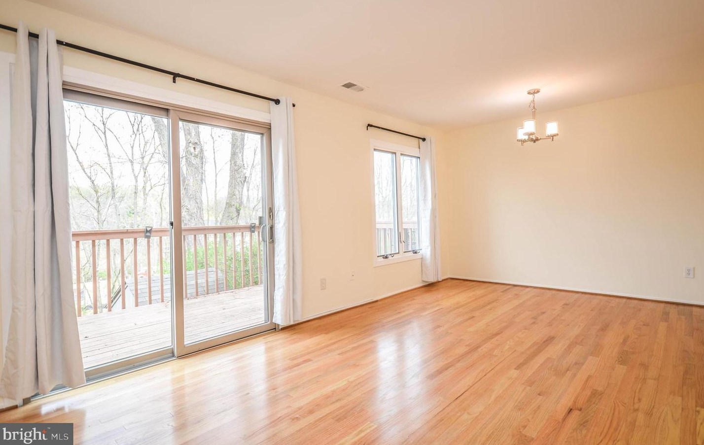 19525 Transhire Rd, Gaithersburg, MD 20886