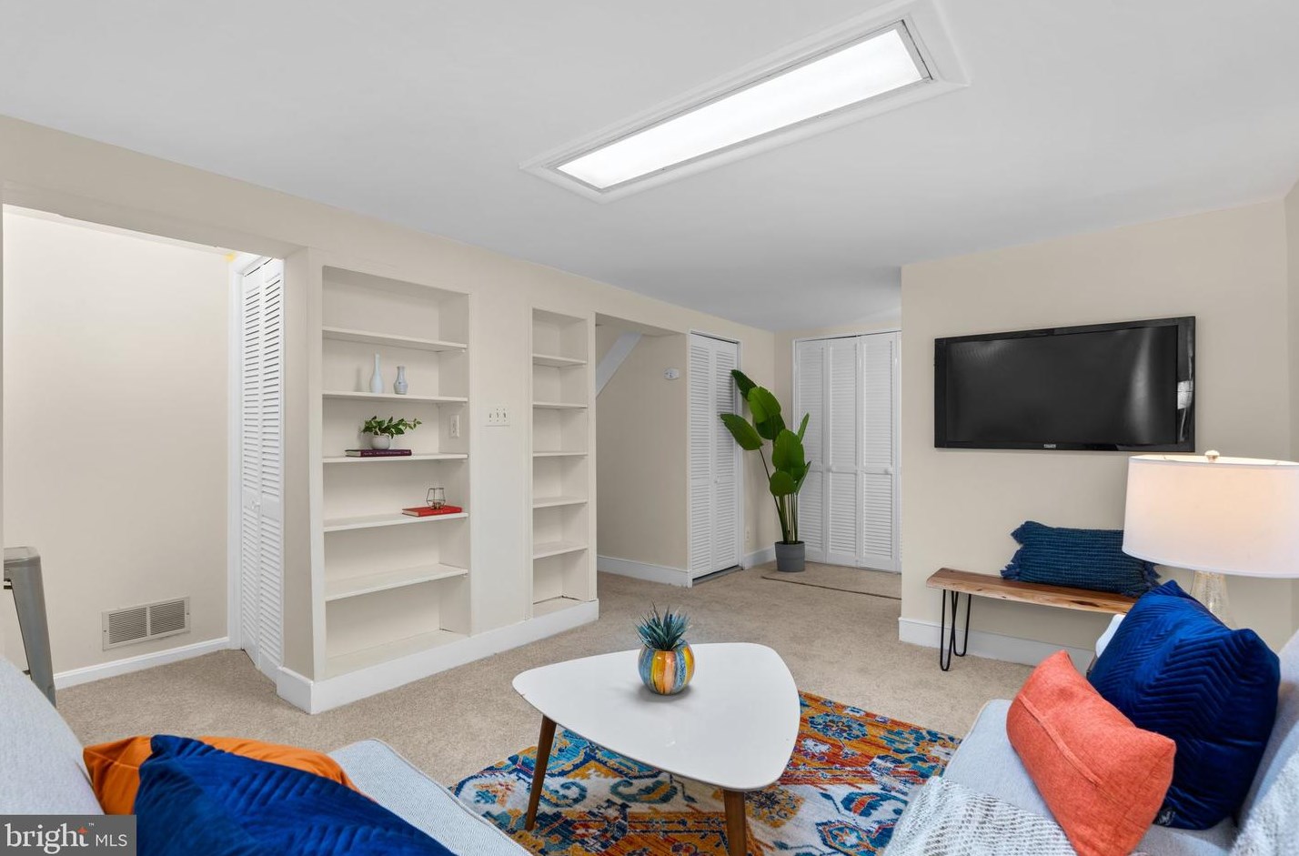 10217 Capitol View Ave, Silver Spring MD 20910-1033 exterior