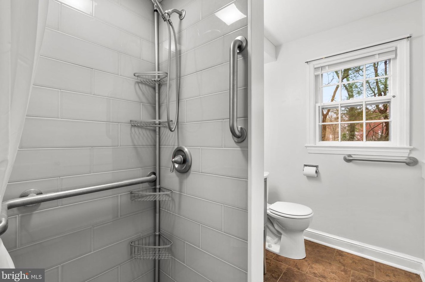 10217 Capitol View Ave, Silver Spring MD 20910-1033 exterior