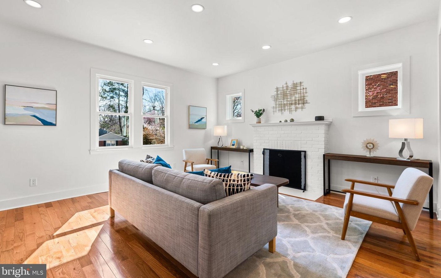 7422 Piney Branch Rd, Silver Spring MD  20912-4206 exterior