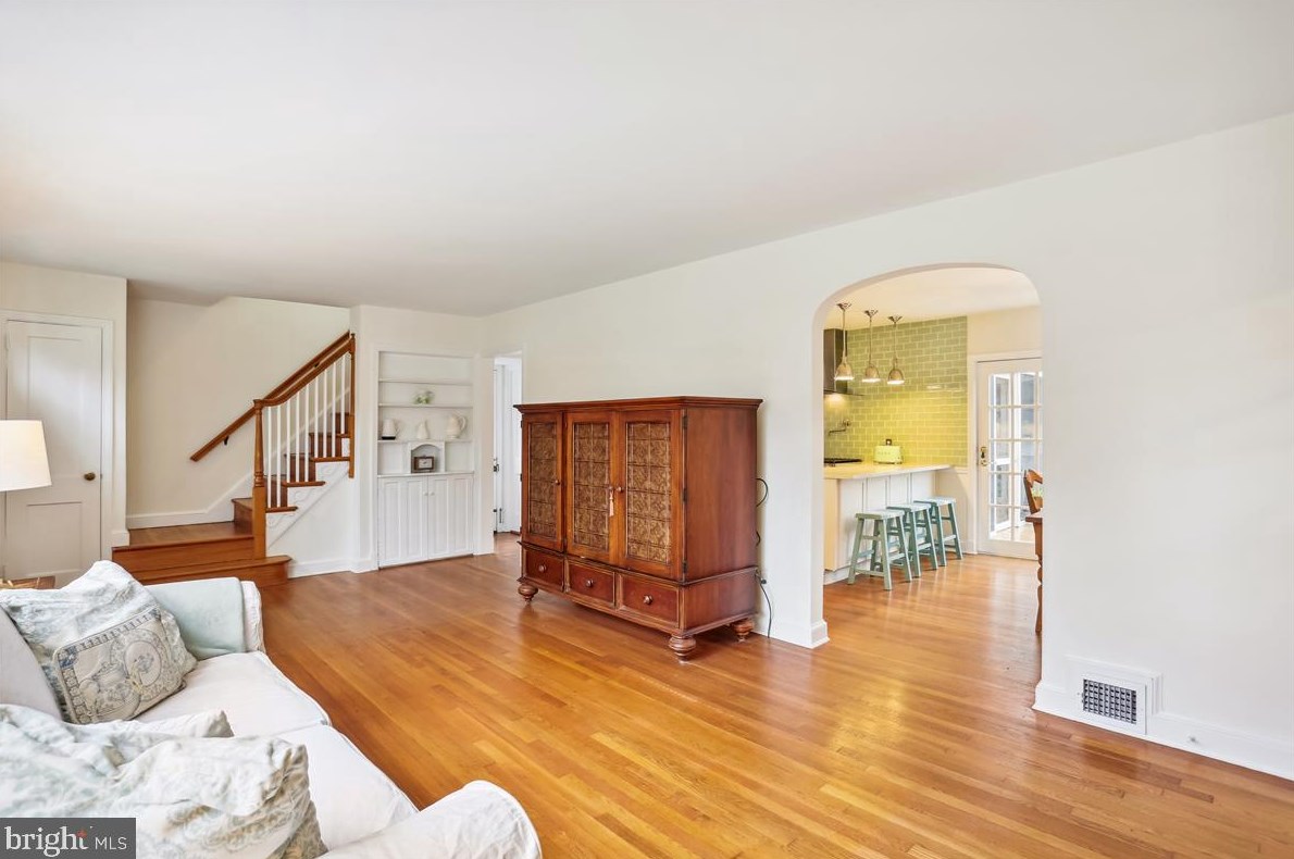 9513 Saybrook Ave, Silver Spring MD 20901-3034 exterior