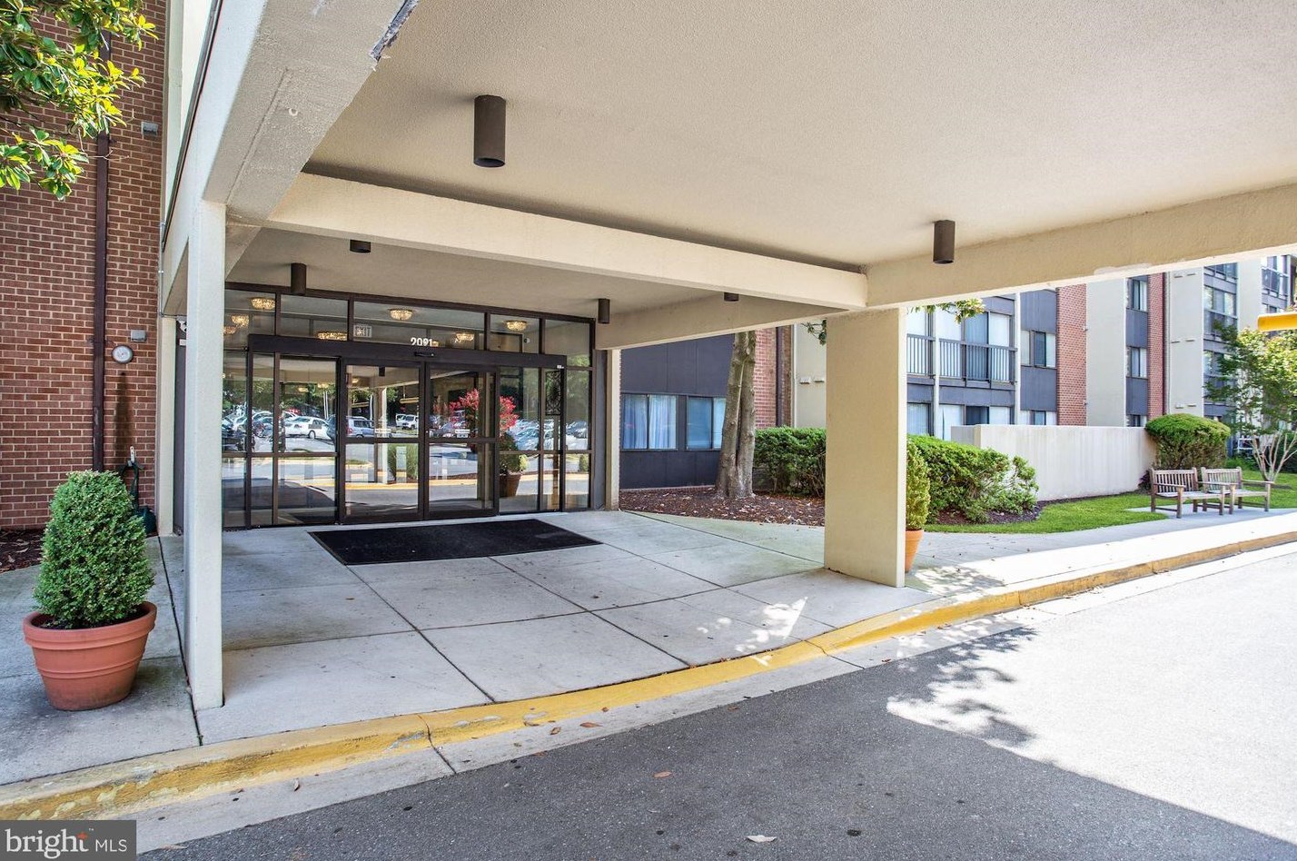 2921 N Leisure World Blvd #1-125, Silver Spring, MD 20906