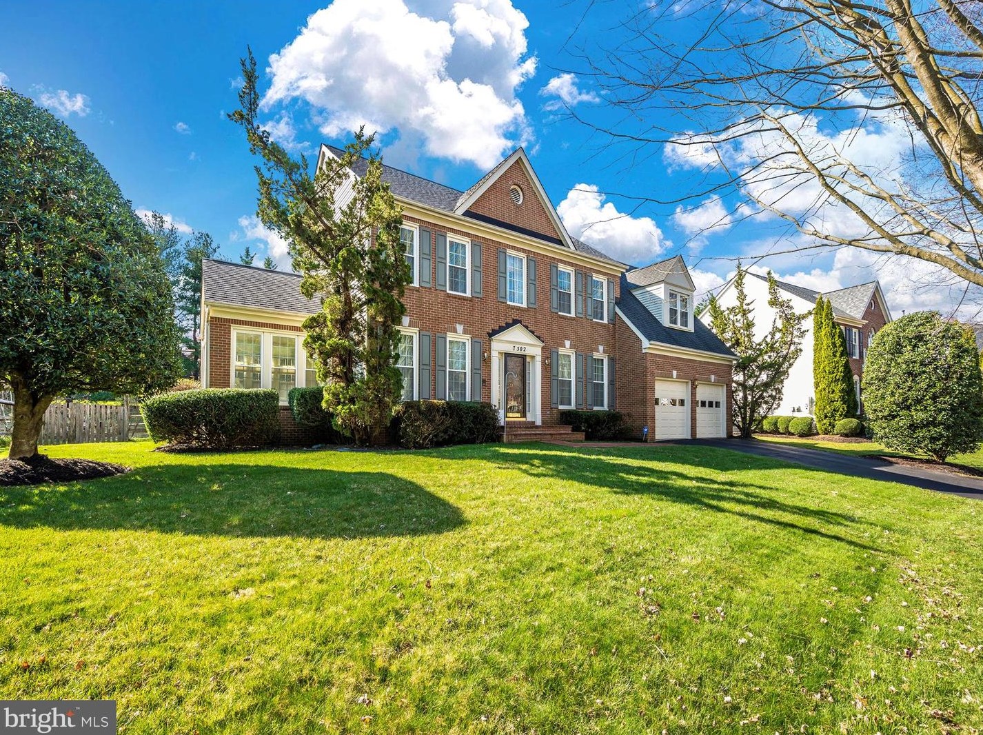 7502 Sawgrass Ter, Gaithersburg MD  20886-4596 exterior