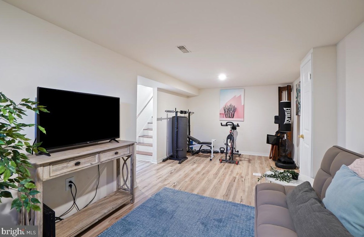 4206 Dahill Rd, Silver Spring MD  20906-4803 exterior