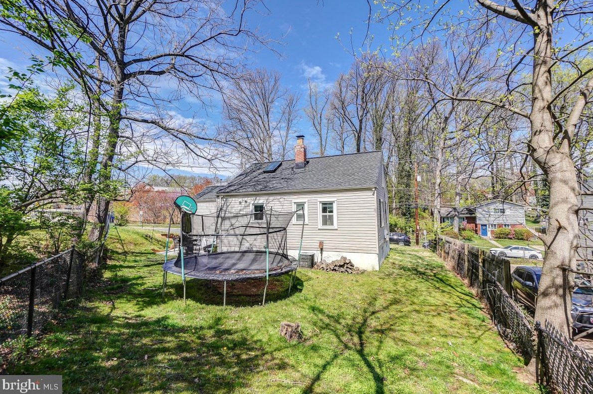 4206 Dahill Rd, Silver Spring MD  20906-4803 exterior