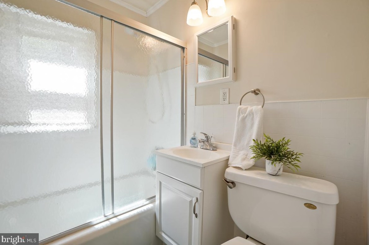 4206 Dahill Rd, Silver Spring MD  20906-4803 exterior