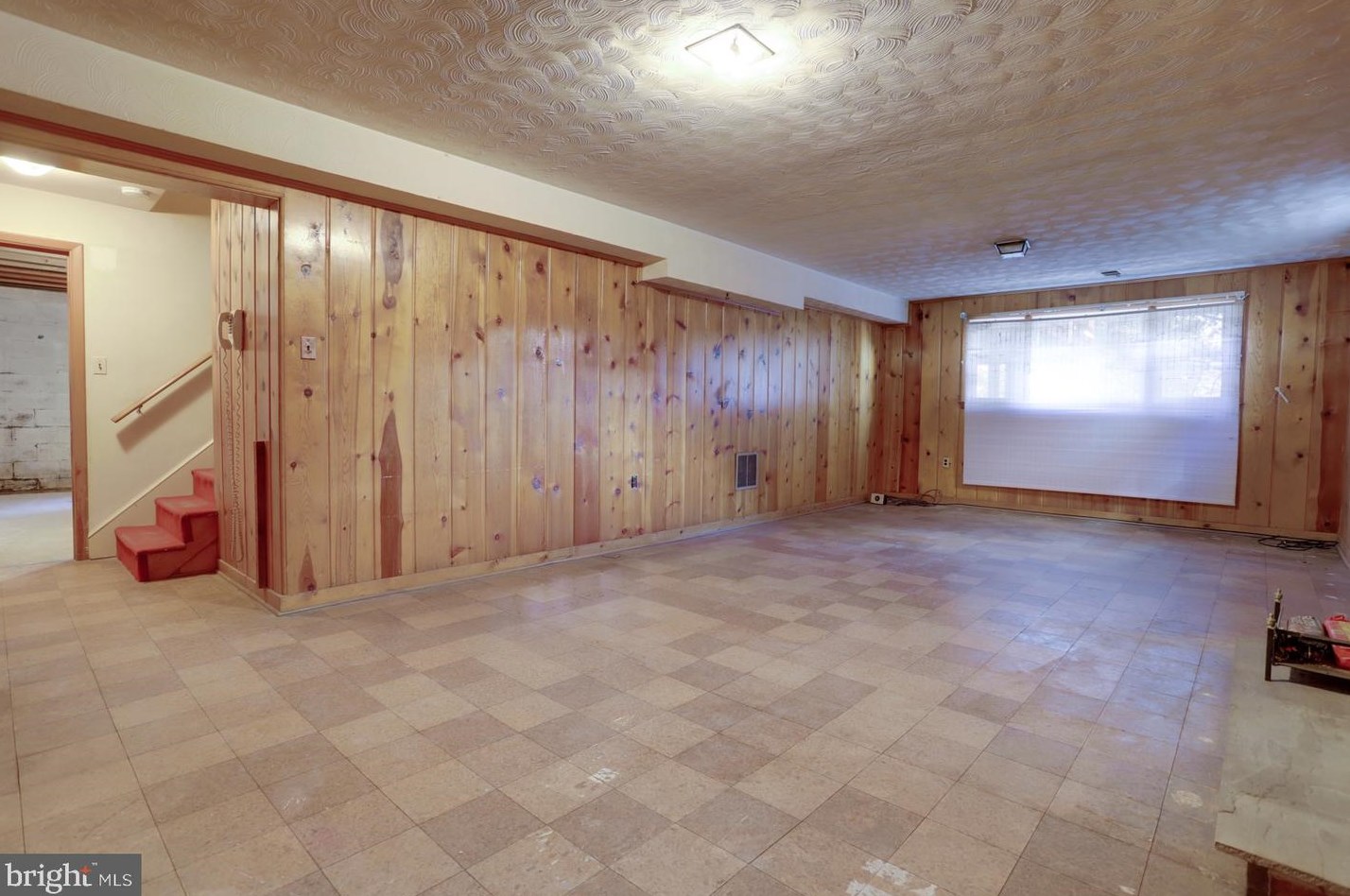 8802 2 Ave, Silver Spring MD 20910-2149 exterior