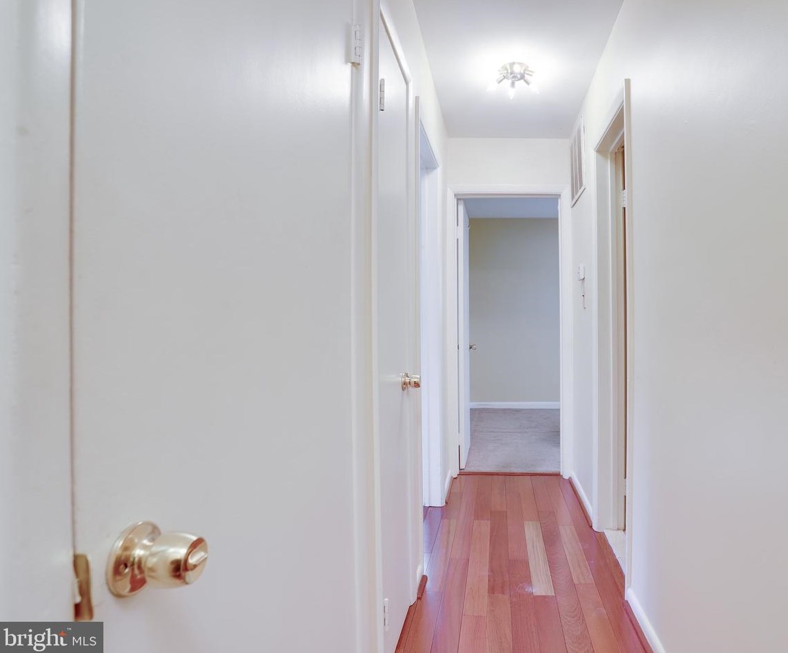 8802 2 Ave, Silver Spring MD 20910-2149 exterior