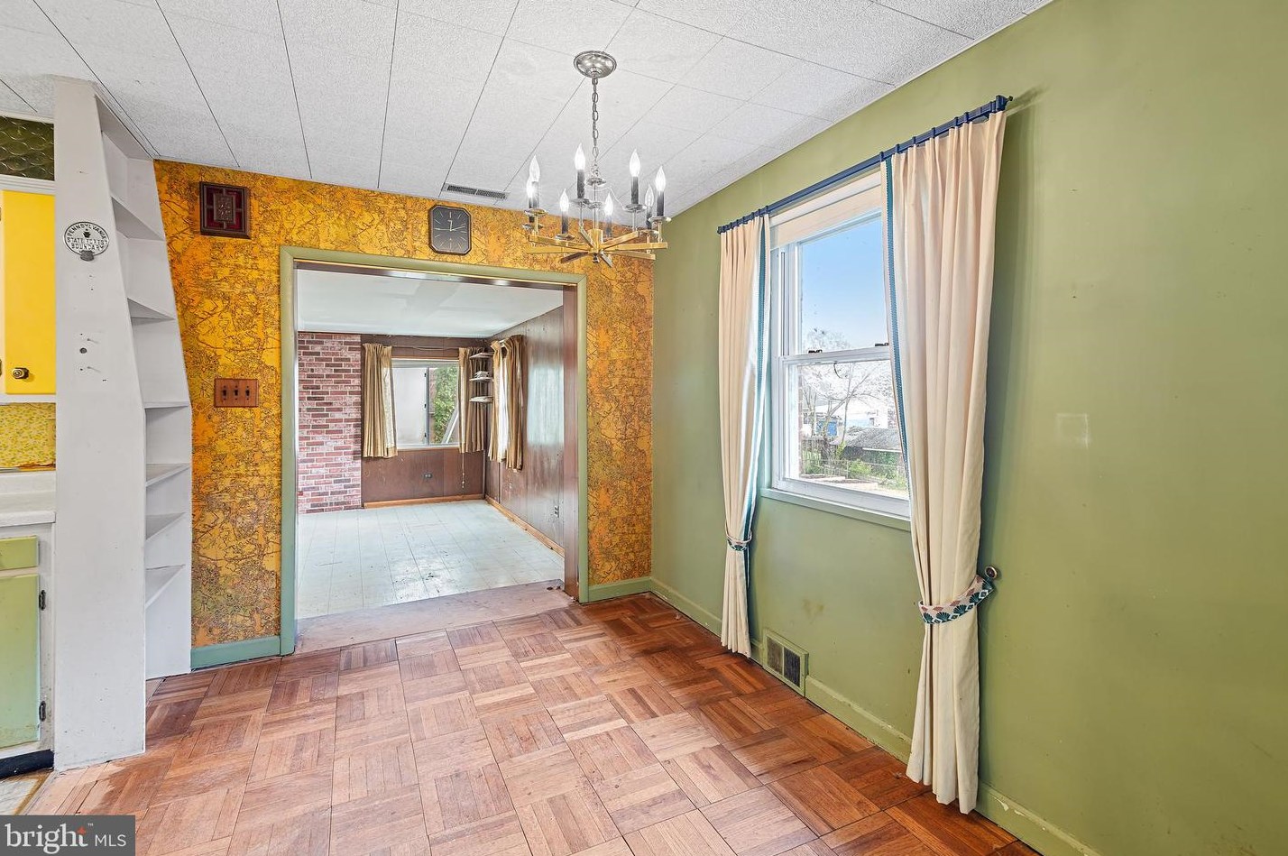 2413 Eccleston St, Silver Spring MD 20902-4830 exterior