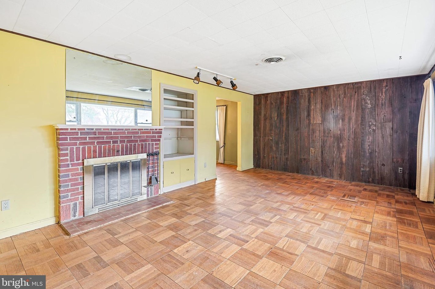 2413 Eccleston St, Silver Spring MD 20902-4830 exterior