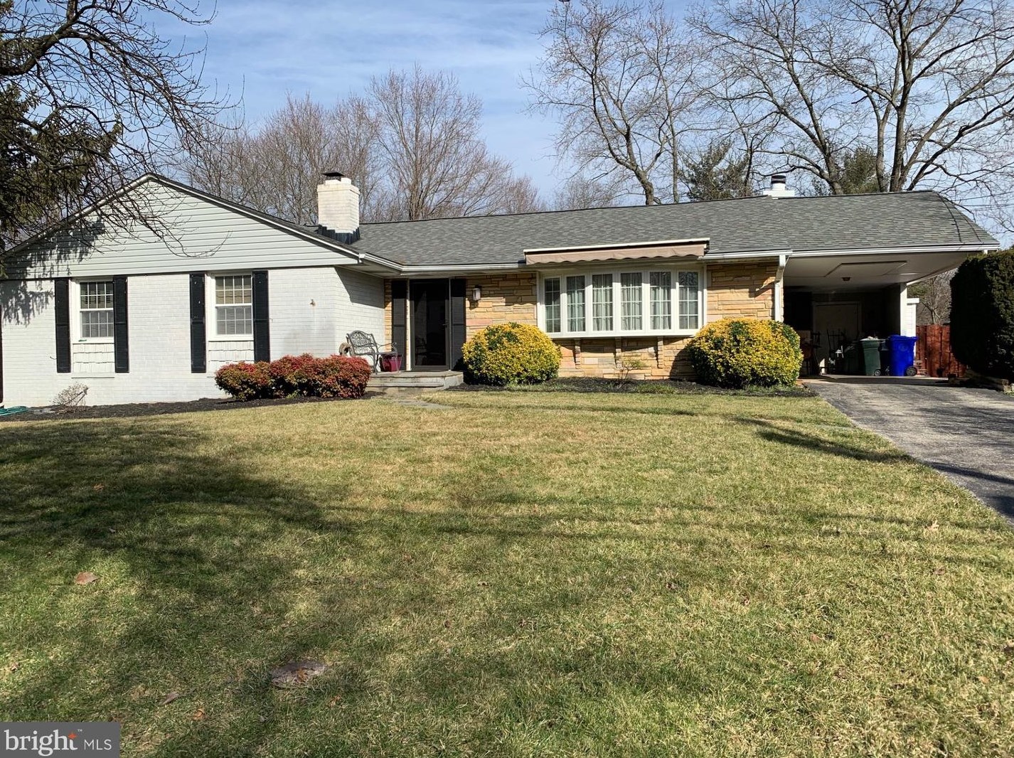 12325 Pretoria Dr, Silver Spring, MD 20904