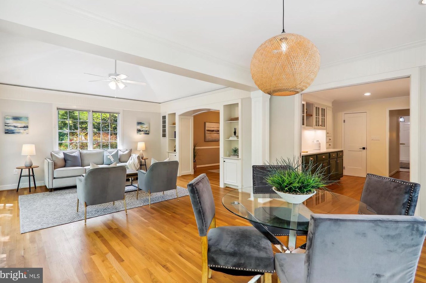 11301 Rolling House Rd, Rockville MD  20852-4538 exterior