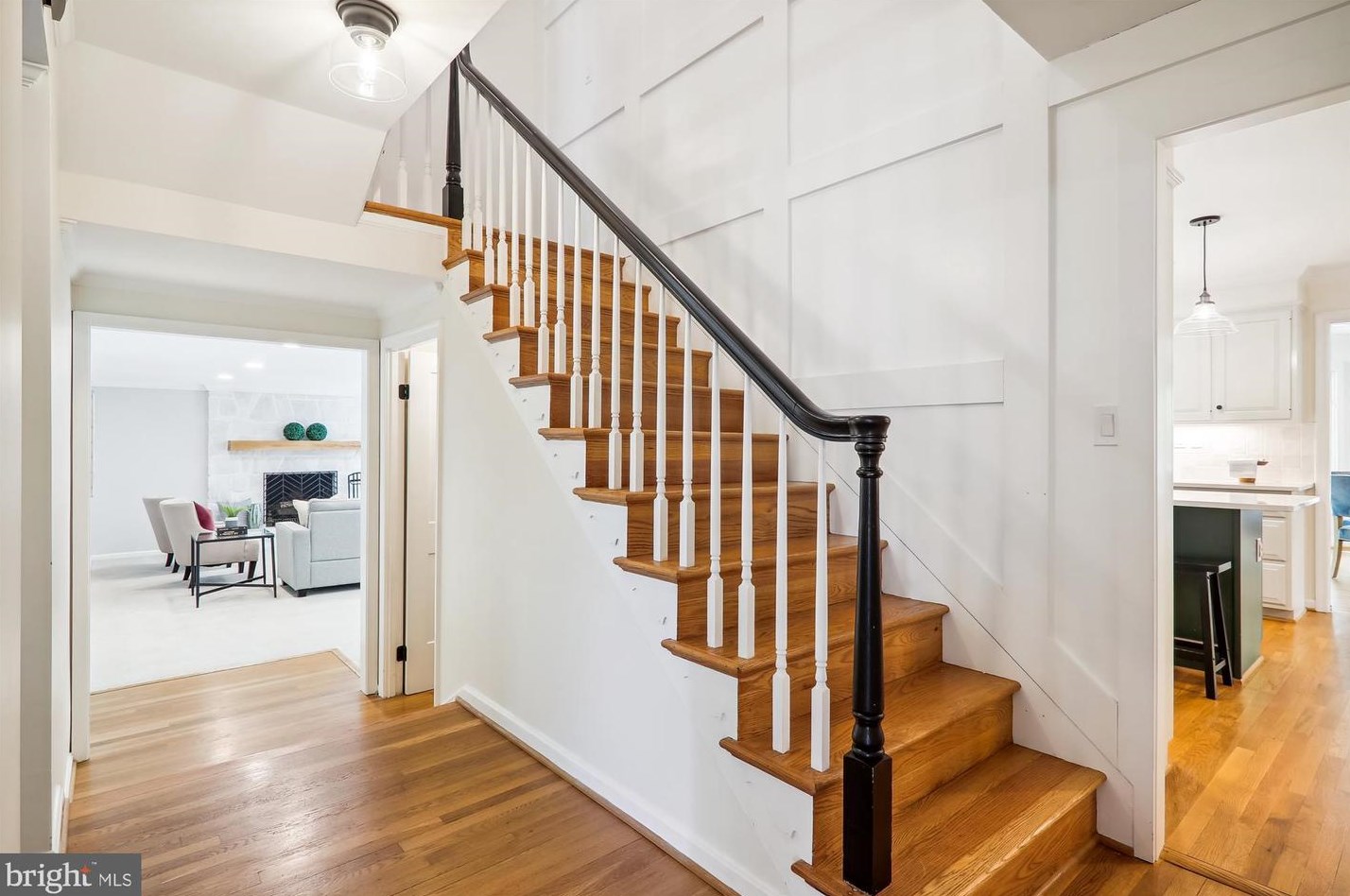 11301 Rolling House Rd, Rockville MD  20852-4538 exterior