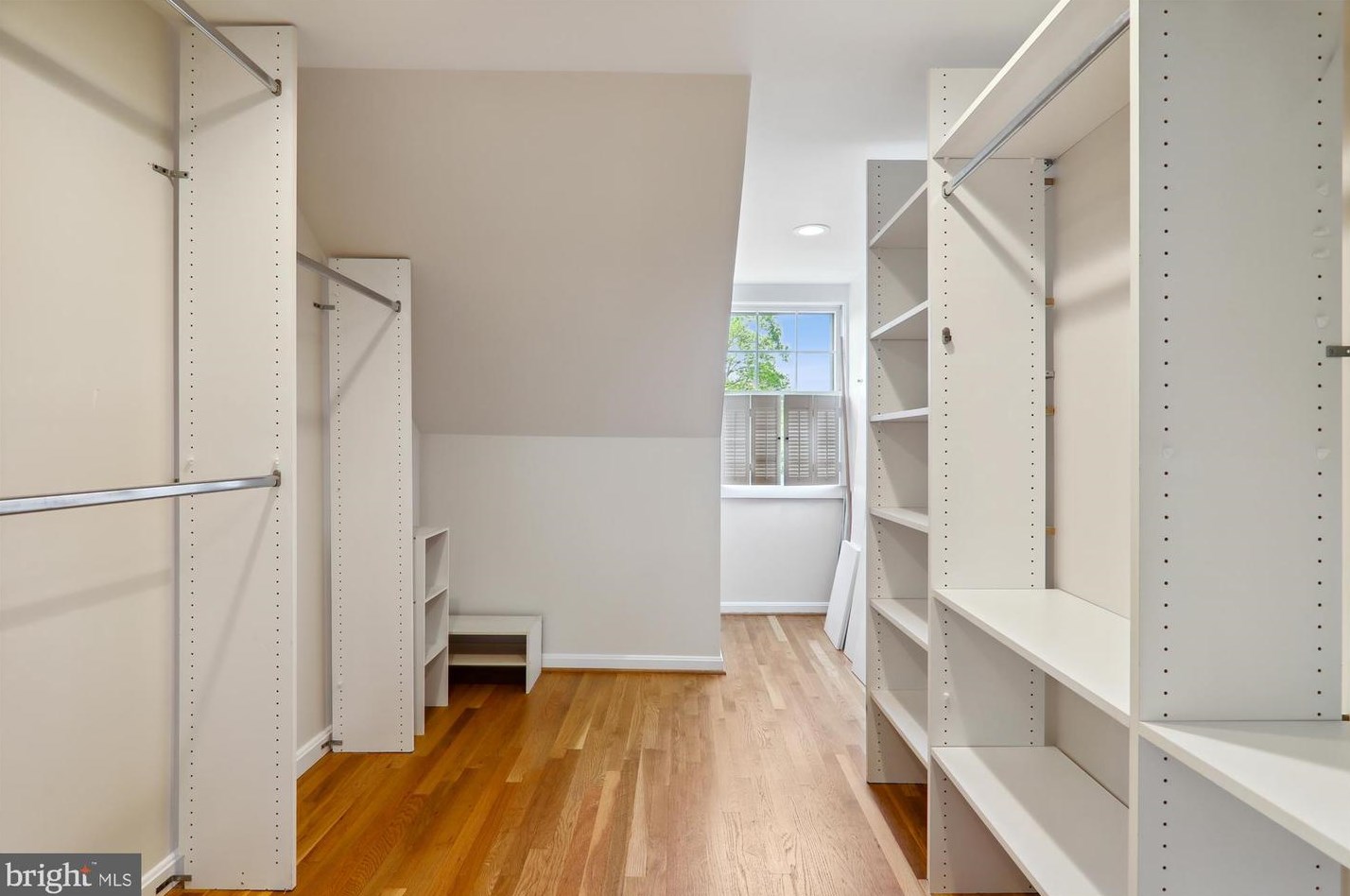 11301 Rolling House Rd, Rockville MD  20852-4538 exterior