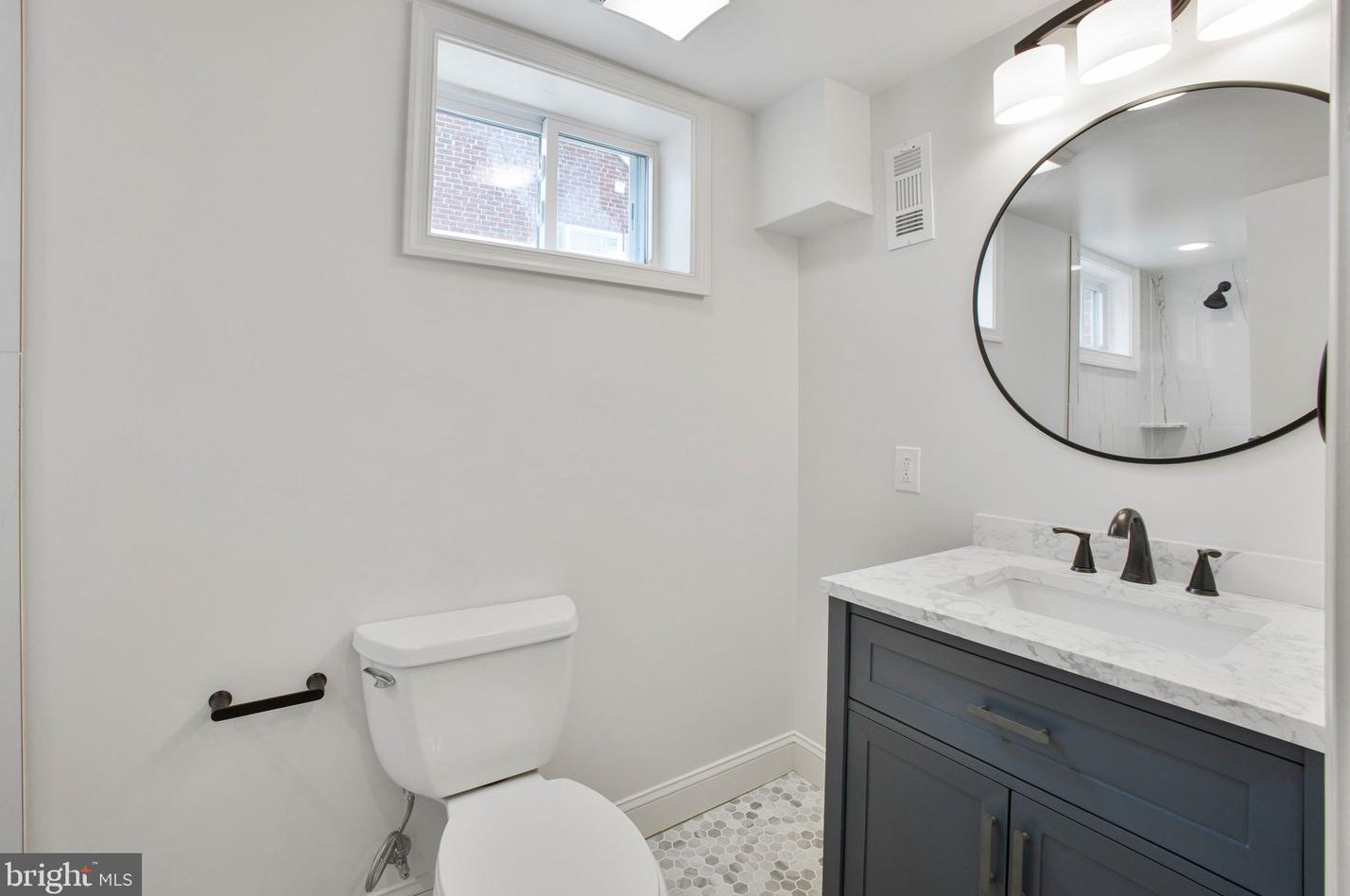 11613 College View Dr, Silver Spring MD 20902-2430 exterior