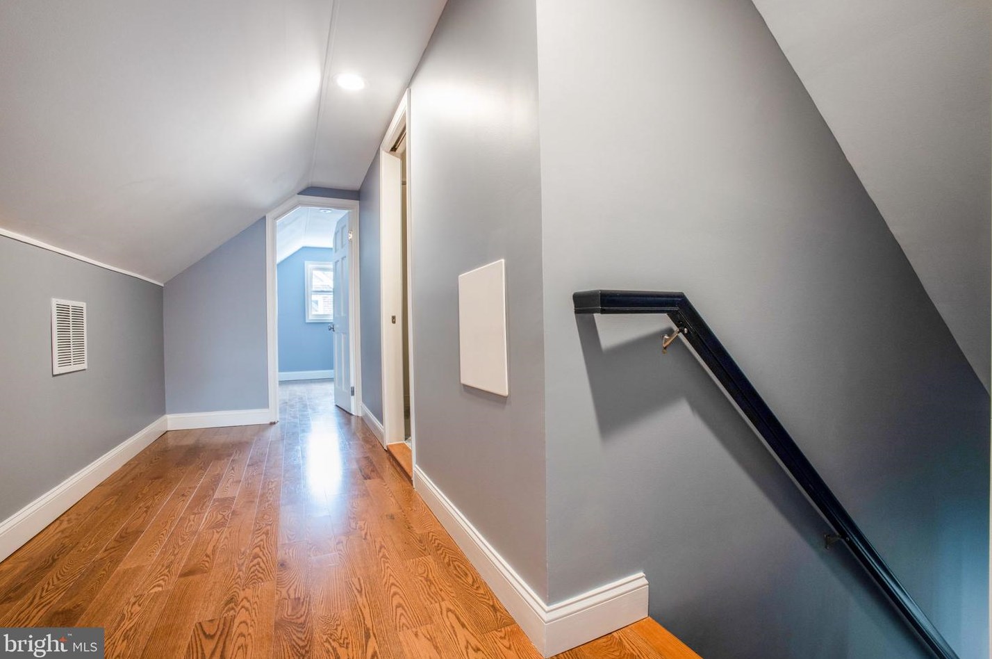 11613 College View Dr, Silver Spring MD 20902-2430 exterior