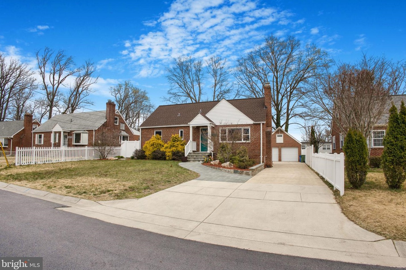 11613 College View Dr, Silver Spring MD 20902-2430 exterior