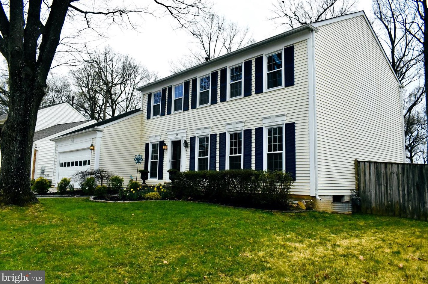 325 Prelude Dr, Silver Spring, MD 20901
