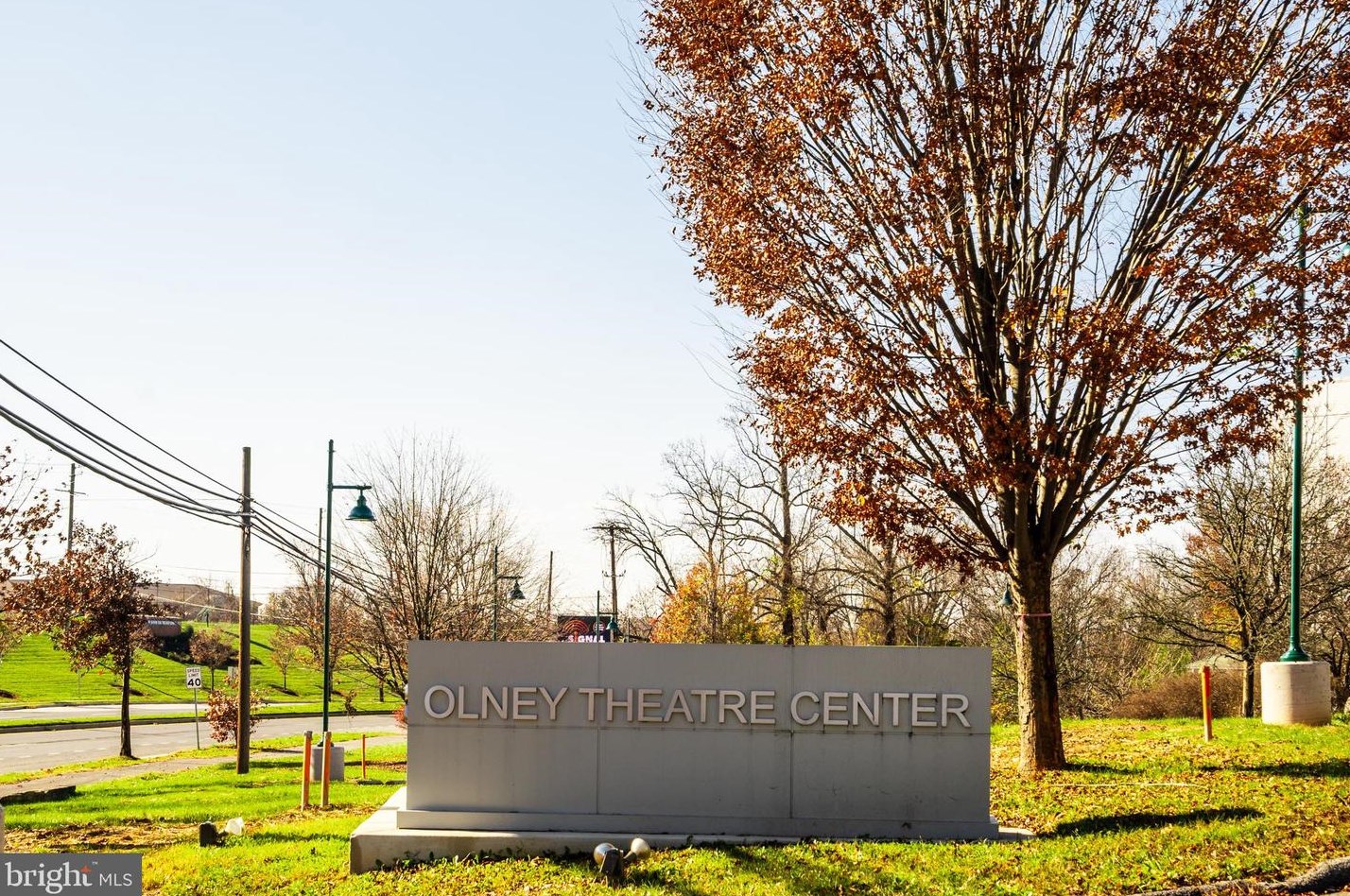 17605 Cashell Rd, Rockville MD 20853-1205 exterior