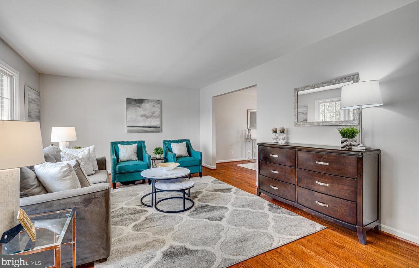 17605 Cashell Rd, Rockville MD 20853-1205 exterior